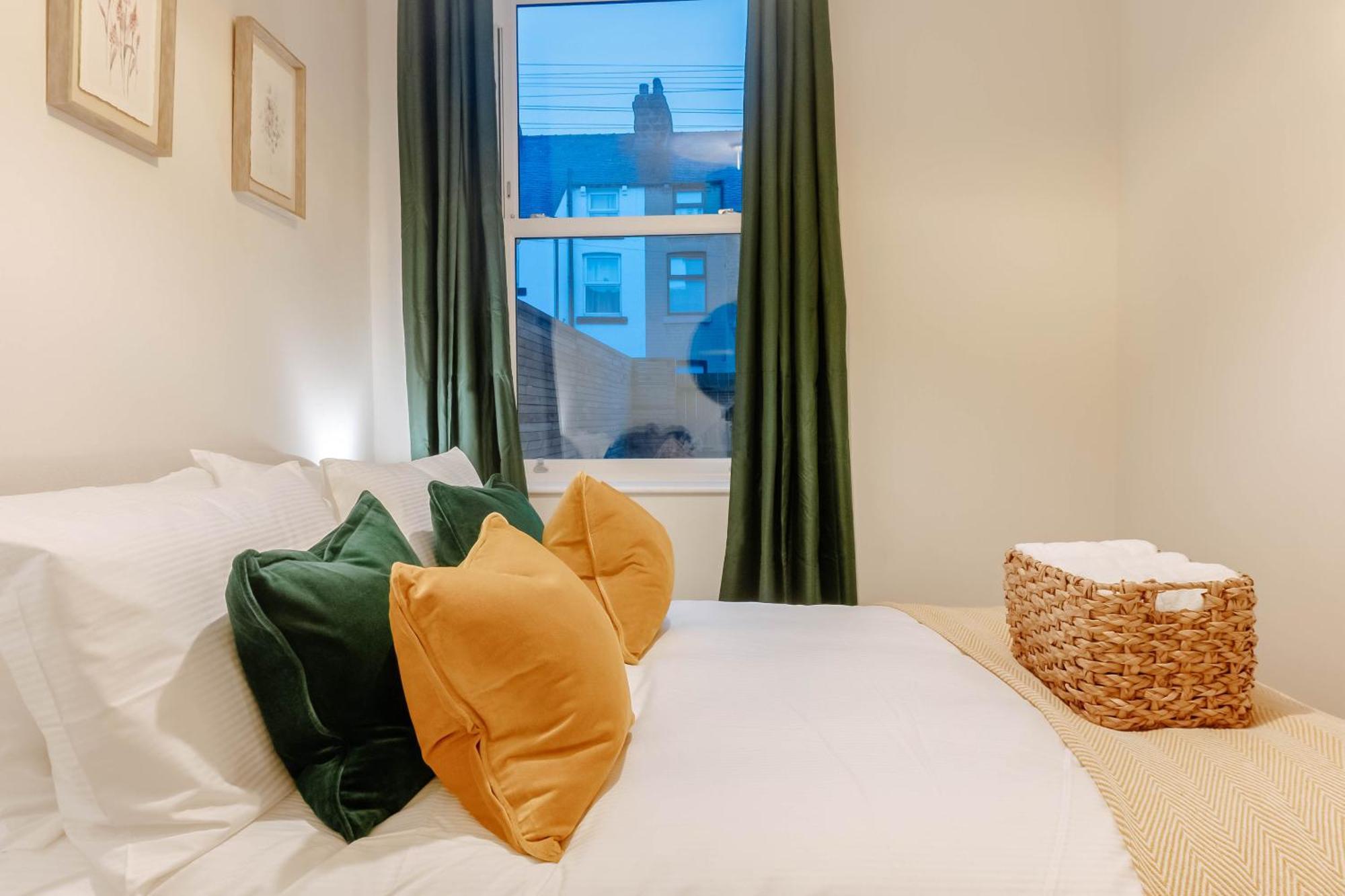 Mayfield - Central Harrogate Apartment - Ground Floor Luaran gambar