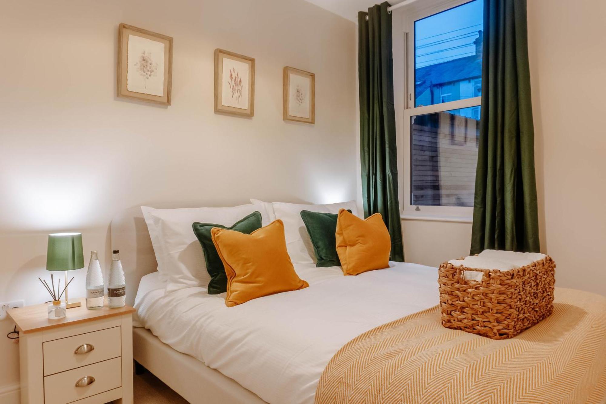Mayfield - Central Harrogate Apartment - Ground Floor Luaran gambar